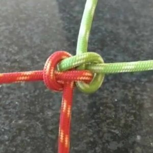 zeppelin bend with a red bungee cord and a green bungee cord